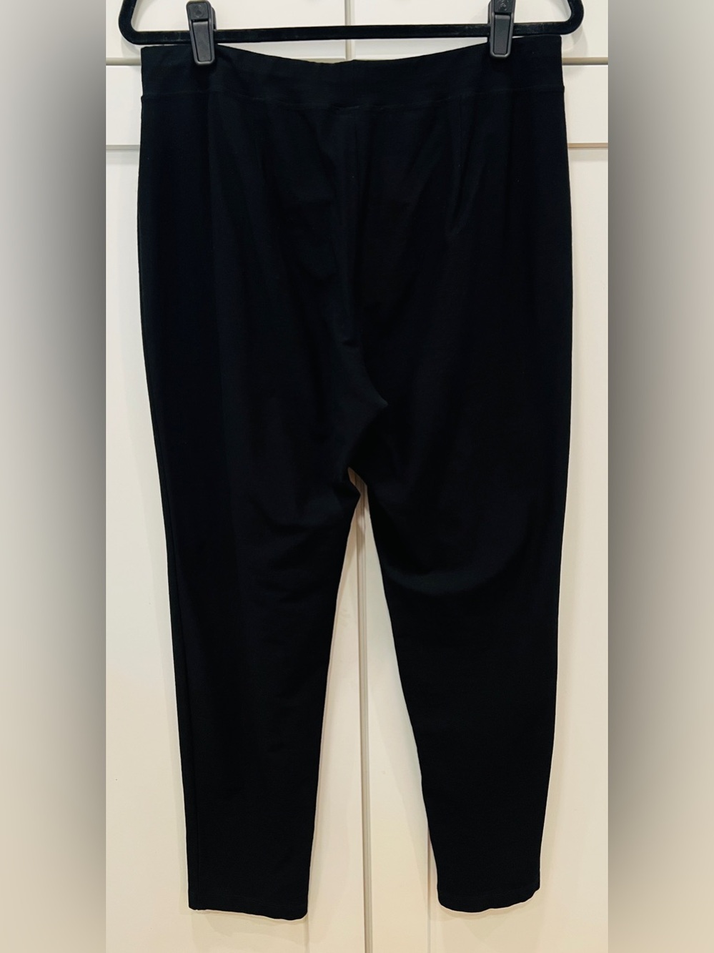 EILEEN FISHER WASHABLE STRETCH CREPE PANTS, SIZE M. - Picture 5 of 14